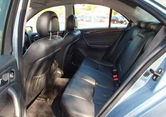 2004 Mercedes-Benz C-Class Pics