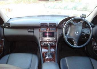 2004 Mercedes-Benz C-Class Photos