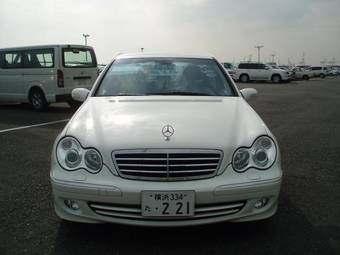 2004 Mercedes-Benz C-Class Pictures