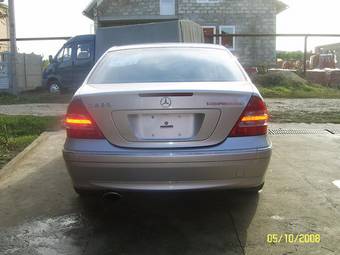 2004 Mercedes-Benz C-Class Pictures
