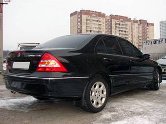 2004 Mercedes-Benz C-Class Photos