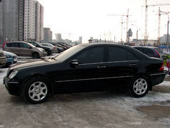 2004 Mercedes-Benz C-Class Pictures