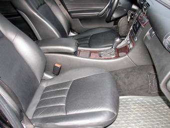 2004 Mercedes-Benz C-Class Wallpapers