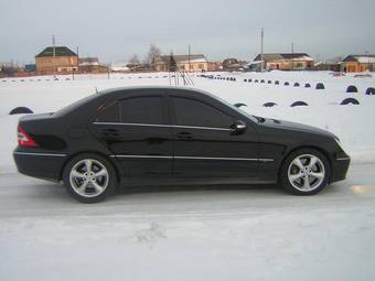 2004 Mercedes-Benz C-Class Photos