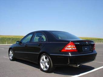 2004 Mercedes-Benz C-Class Pictures
