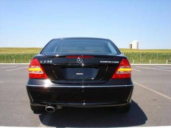 2004 Mercedes-Benz C-Class Pics