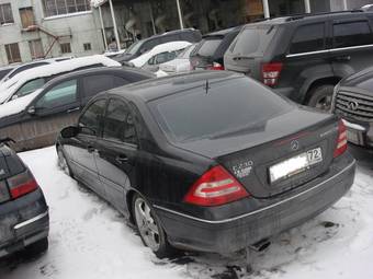 2004 Mercedes-Benz C-Class Photos