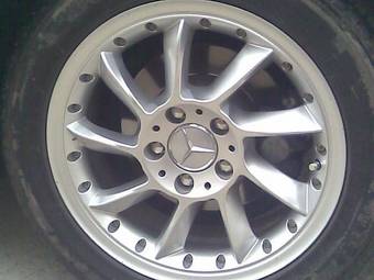 2004 Mercedes-Benz C-Class Pictures