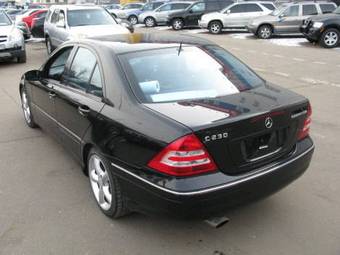 2004 Mercedes-Benz C-Class Images