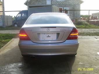 2004 Mercedes-Benz C-Class Wallpapers