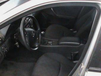 2004 Mercedes-Benz C-Class Pictures