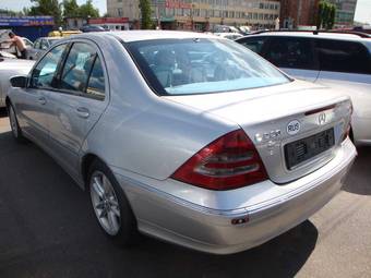2004 Mercedes-Benz C-Class Pictures