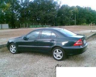 2004 Mercedes-Benz C-Class