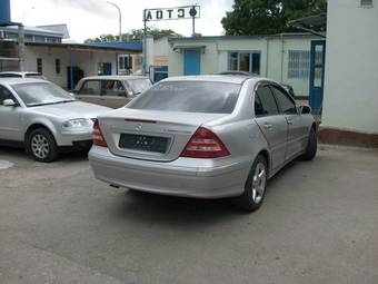 2004 Mercedes-Benz C-Class Pictures