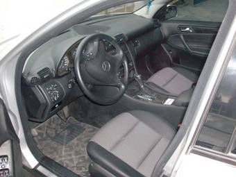 2004 Mercedes-Benz C-Class Photos