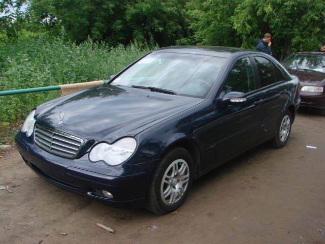 2004 Mercedes-Benz C-Class
