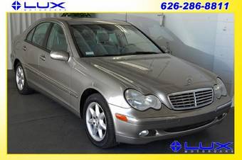 2004 Mercedes-Benz C-Class Photos