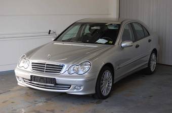 2004 Mercedes-Benz C-Class Photos