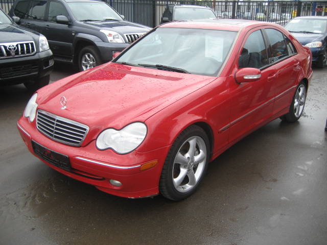 2004 Mercedes-Benz C-Class