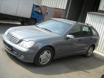 2004 Mercedes-Benz C-Class Photos