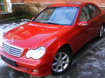 2004 Mercedes-Benz C-Class Photos