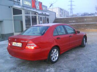 2004 Mercedes-Benz C-Class Pictures