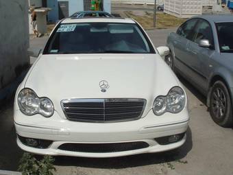 2004 Mercedes-Benz C-Class Pics