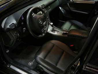 2005 Mercedes-Benz C-Class Photos