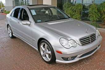 2005 Mercedes-Benz C-Class Pics