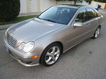 2005 Mercedes-Benz C-Class Pictures