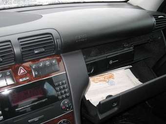 2005 Mercedes-Benz C-Class Pictures