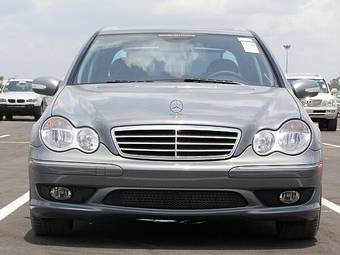 2005 Mercedes-Benz C-Class Wallpapers