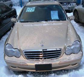 2005 Mercedes-Benz C-Class Images
