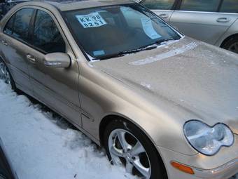 2005 Mercedes-Benz C-Class Pictures