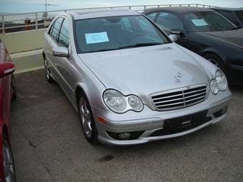 2005 Mercedes-Benz C-Class Wallpapers