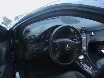 2005 Mercedes-Benz C-Class Pictures