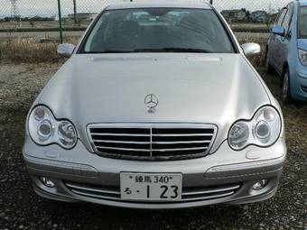 2005 Mercedes-Benz C-Class Pictures