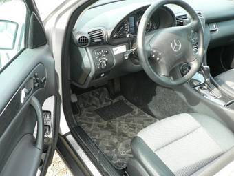 2005 Mercedes-Benz C-Class Photos
