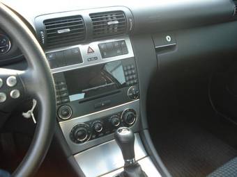 2005 Mercedes-Benz C-Class Pictures