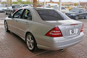 2005 Mercedes-Benz C-Class Photos
