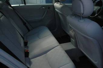 2005 Mercedes-Benz C-Class Photos