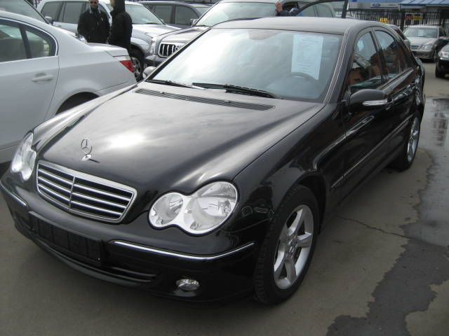 2005 Mercedes-Benz C-Class