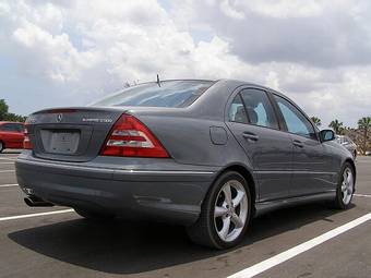 2005 Mercedes-Benz C-Class Photos