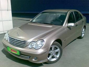 2005 Mercedes-Benz C-Class Wallpapers