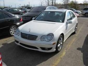 2005 Mercedes-Benz C-Class Pictures