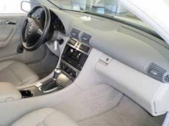 2005 Mercedes-Benz C-Class Pictures