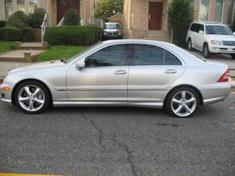 2005 Mercedes-Benz C-Class Pictures
