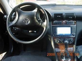 2005 Mercedes-Benz C-Class Pictures