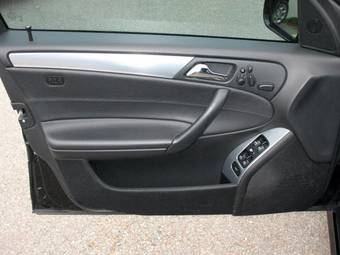 2005 Mercedes-Benz C-Class Photos