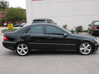 2005 Mercedes-Benz C-Class Photos